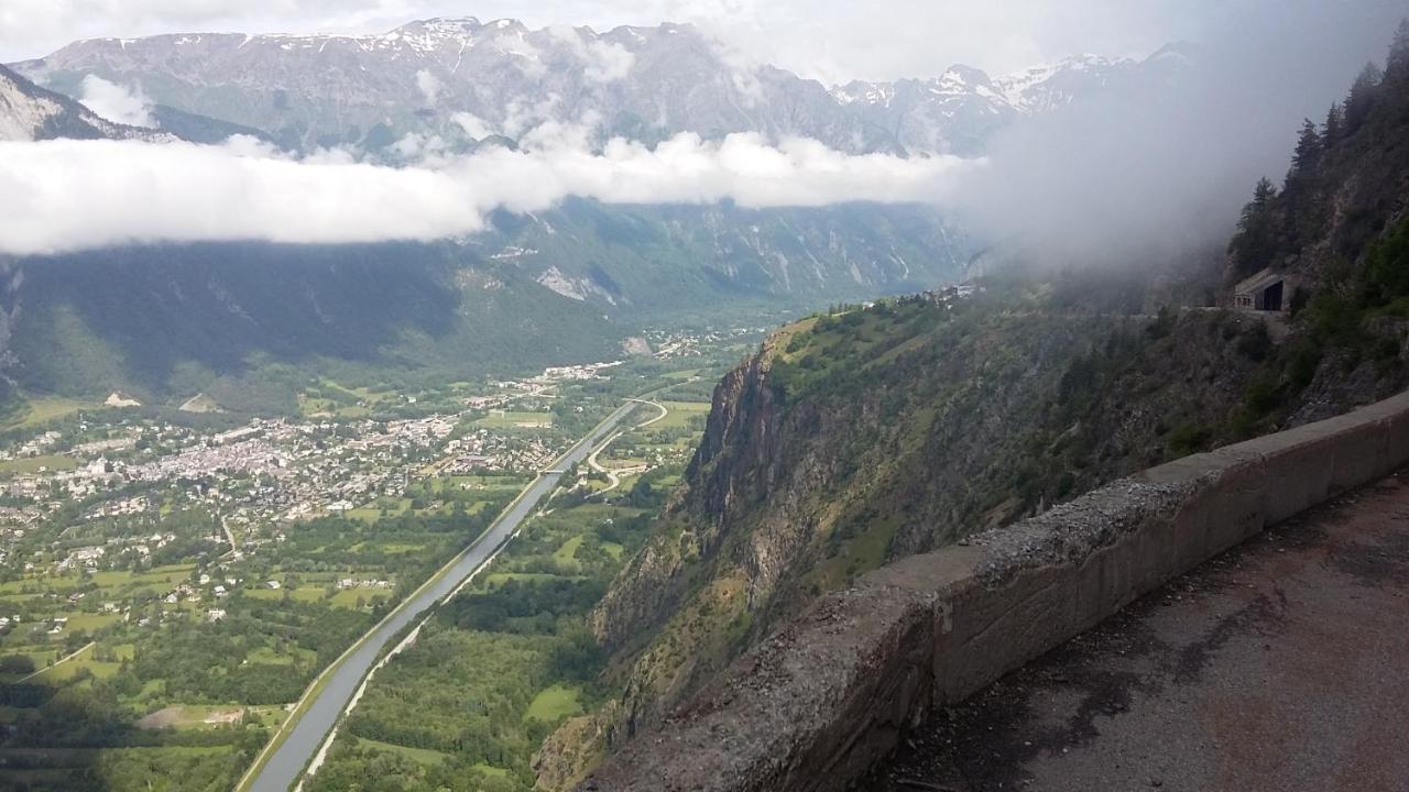 Chalet La Cachette Cyclists & Skiers Le Bourg-d'Oisans Ngoại thất bức ảnh